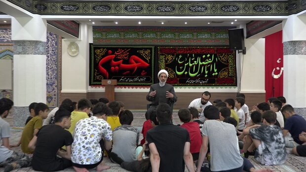 هشتمین دوره اردوی فرهنگی کوثر در مرکز اسلامی مسکو برگزار شد