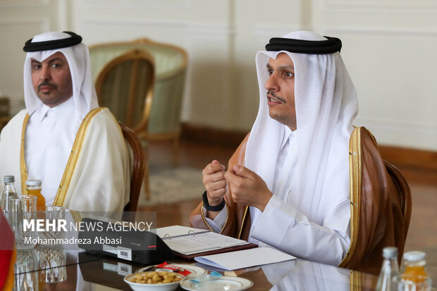 شیخ محمد بن عبدالرحمن آل ثانی معاون نخست وزیر و وزیر امور خارجه قطر در دیدار با حسین  امیرعبداللهیان وزیر امورخارجه ایران حضور دارد