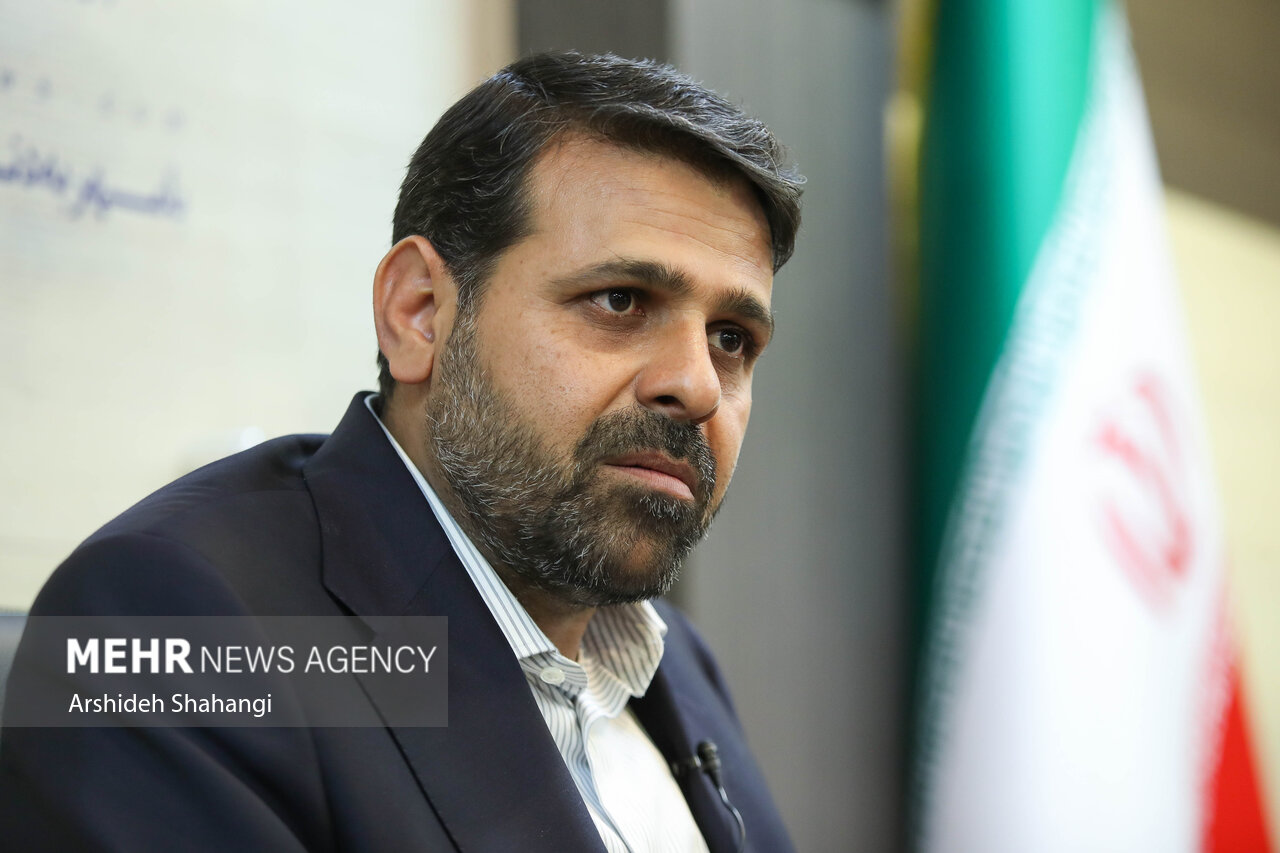 نادری با جدایی ری از تهران مخالفت کرد
