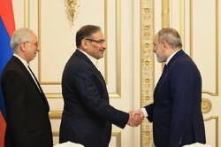 Şemhani, Ermenistan Başbakanı Paşinyan ile görüştü