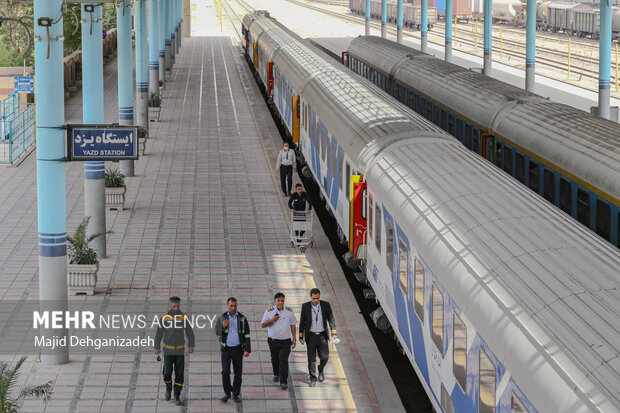 اختصاص ۱۴ رام قطار برای انتقال زوار از خرمشهر به شهرهای مقصد