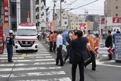 Eski Japonya Başbakanı Şinzo Abe'ye silahlı saldırı