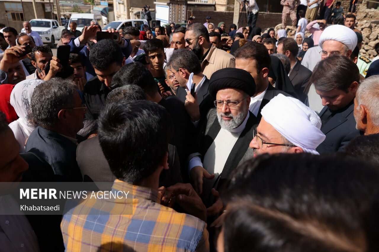 نگاهی به سفر دولت به کهگیلویه و بویر احمد/هر خانواده یک نامه نوشت