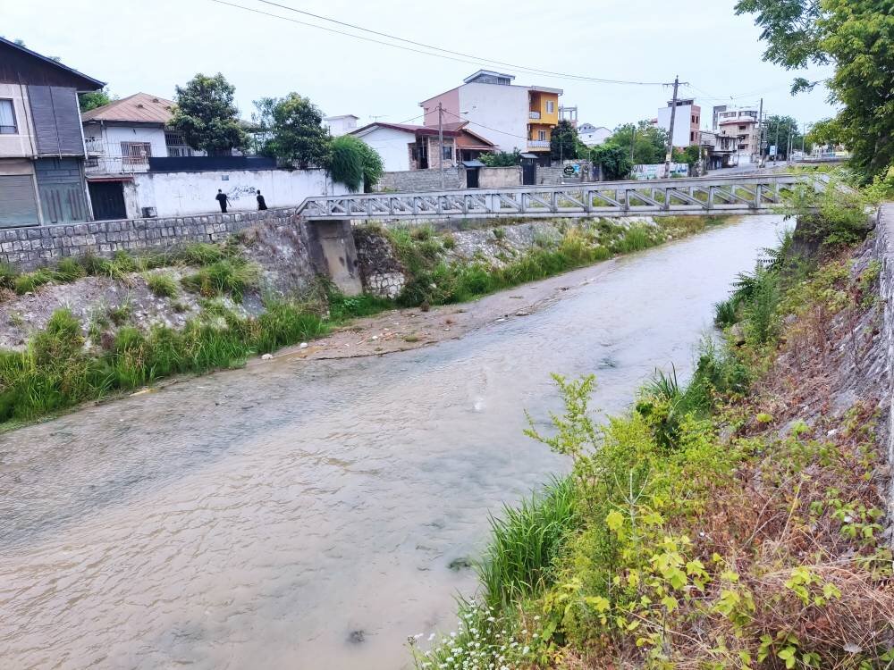 آلودگی رودخانه های نوشهر وچالوس/ پای معدنکاران در میان است