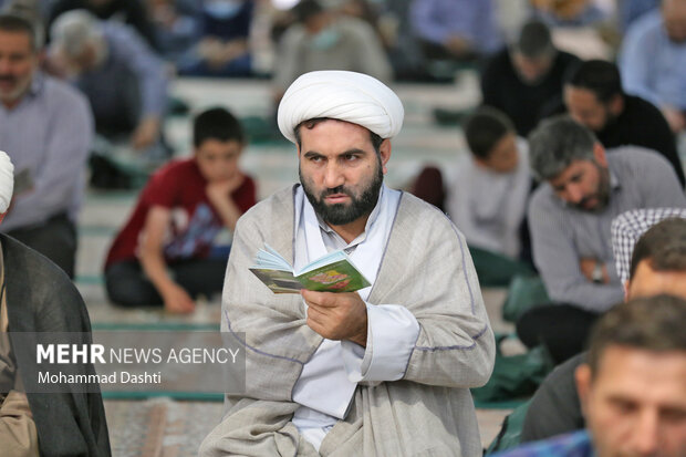 مراسم دعای عرفه در مصلی امام خمینی(ره) اردبیل