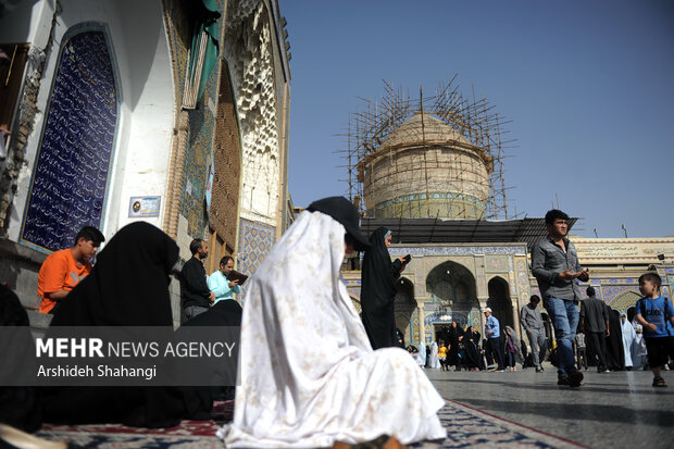 مراسم دعای روز عرفه بعدازظهر امروز شنبه ۱۸ تیر ۱۴۰۱ در حرم عبدالعظیم حسنی برگزار شد