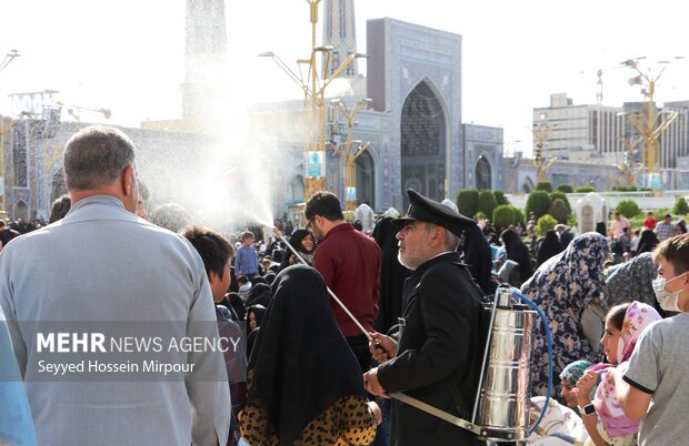 مراسم دعای عرفه در حرم مطهر رضوی