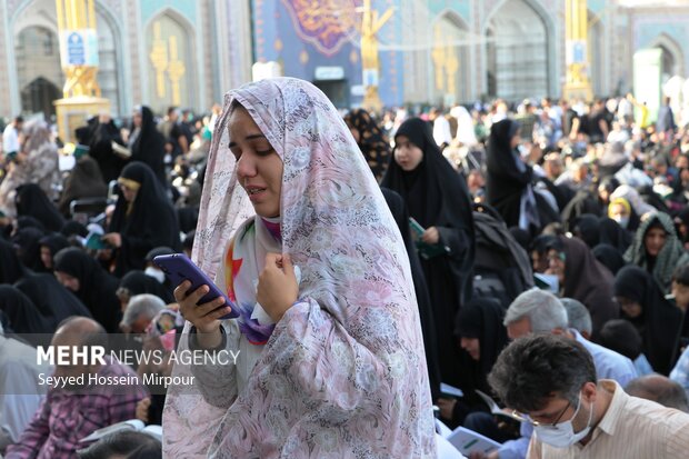 مراسم دعای عرفه در حرم مطهر رضوی