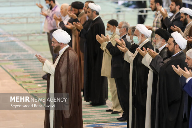 Eid al-Adha prayers in Imam Khomeini Mosalla
