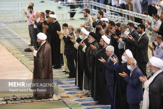 Eid al-Adha prayers in Imam Khomeini Mosalla
