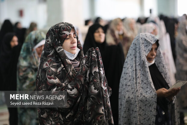 Eid al-Adha prayers in Imam Khomeini Mosalla
