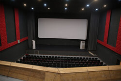 پردیس سینما آزادی ارومیه بازسازی می شود