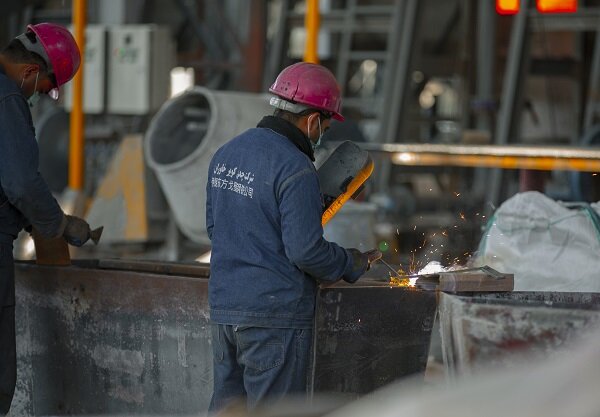 دغدغه اشتغال مولد کارخانه چدن / پای لنگ زیرساختها در خوسف