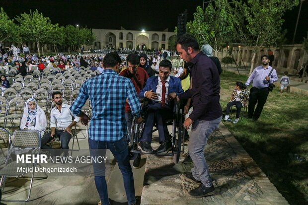 جشن بزرگ زیباترین پیوند در یزد جشن بزرگ زیباترین پیوند در یزد