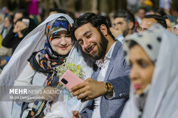 جشن بزرگ زیباترین پیوند در <a href='https://sayeb.ir/tag/%db%8c%d8%b2%d8%af'></div>یزد</a>