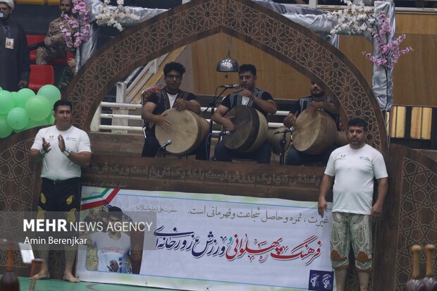 افتتاحیه جشنواره فرهنگی ورزشی شمیم خانواده سپاه پاسداران در شیراز