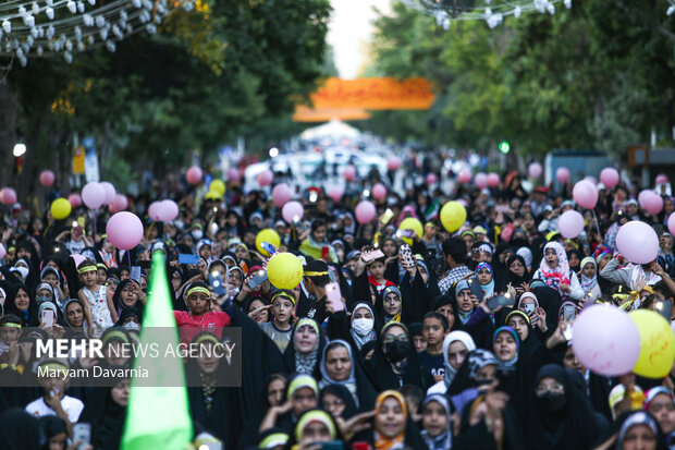 اجتماع بزرگ دختران حاج قاسم