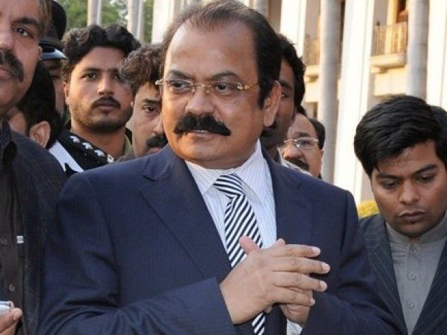 ججز کو دھمکیاں دینے پر پاکستانی وزیر داخلہ کے خلاف مقدمہ درج