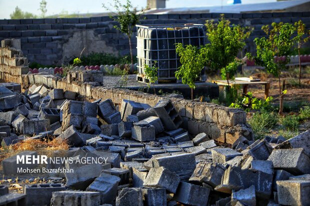 تخریب ۱۲ هکتار از ساخت و سازهای غیرمجاز بستر رودخانه فرحزاد 