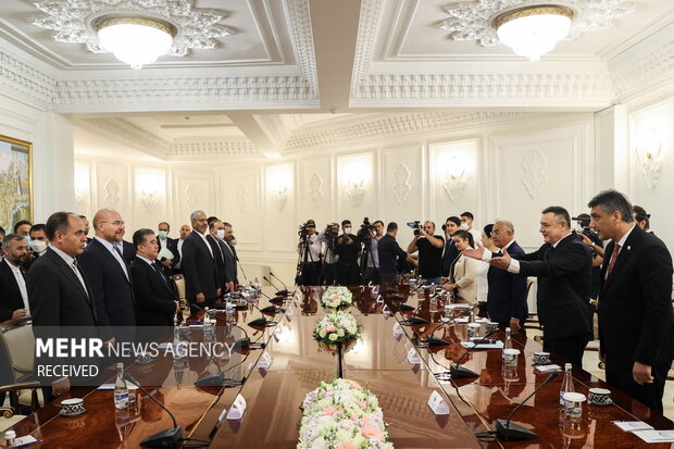 Ghalibaf's meeting with Uzbek parliaments speakers
