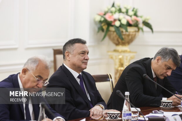 Ghalibaf's meeting with Uzbek parliaments speakers
