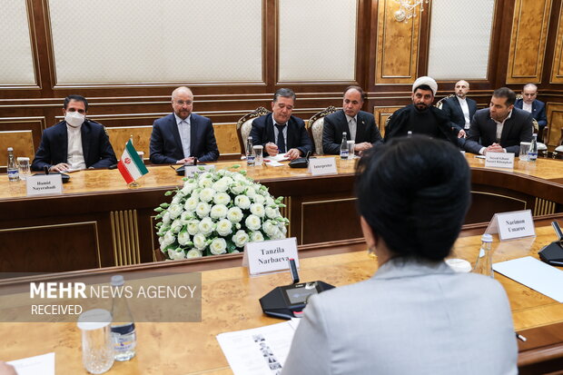 Ghalibaf's meeting with Uzbek parliaments speakers
