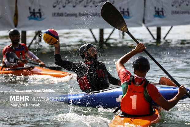 هفته سوم لیگ برتر کانوپولو آقایان صبح چهارشنبه ۲۲ تیر ۱۴۰۱ در دریاچه ورزشگاه آزادی برگزار شد
