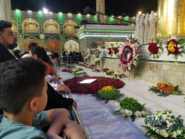 مراسم گلآرایی حرم امیرالمومنین(ع) برگزار شد