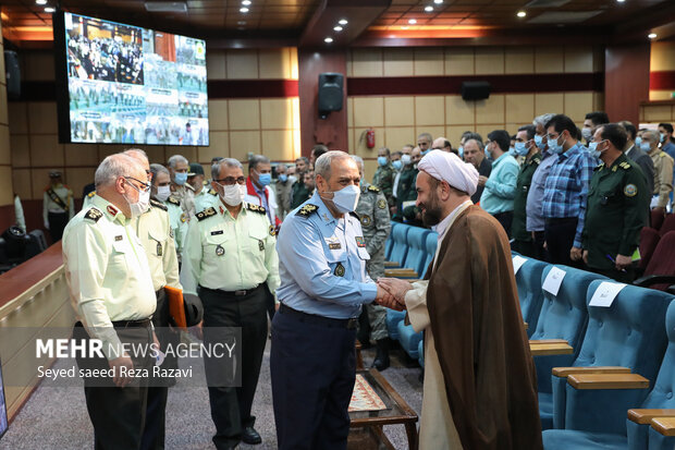  امیر سرتیپ عزیز نصیرزاده جانشین رئیس ستادکل نیروهای مسلح در مراسم اولین جشنواره سرباز ماهر؛ اشتغال و کارآفرینی حضور دارد