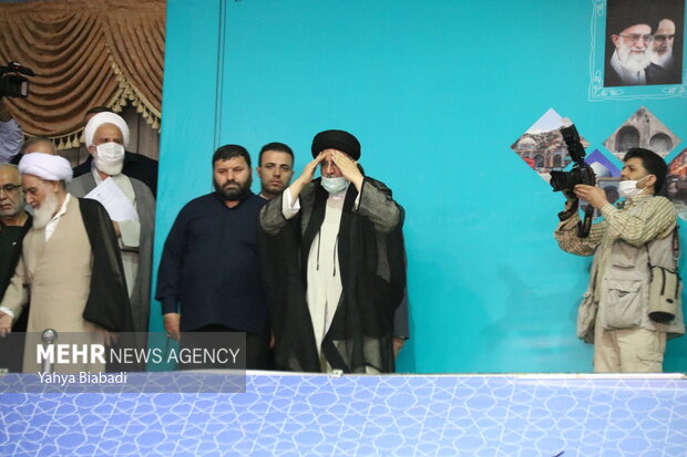 دیدار مردمی رئیس جمهور با مردم کرمانشاه