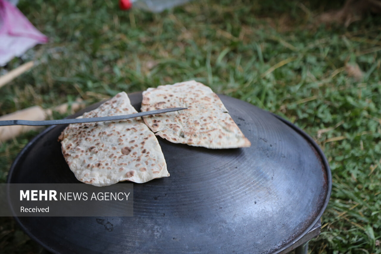 جشنواره غذای محلی در شهر دهدشت برگزار شد