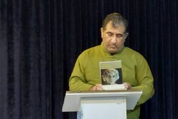 شاعر بوشهری در «جشنواره ملی شعر داروَگ» خوش درخشید
