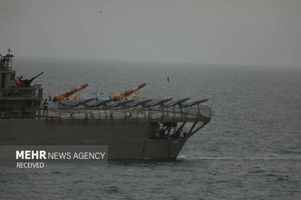 Iran Army unveils 1st naval division of UAV carriers