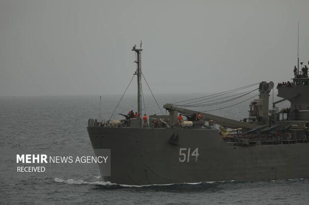 Iran Army unveils 1st naval division of UAV carriers