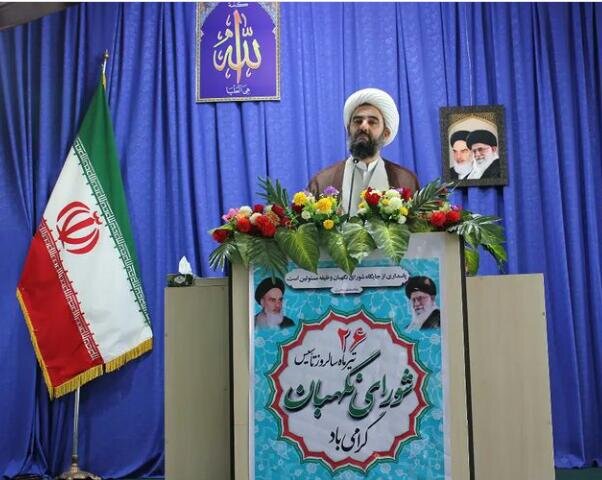 رزمایش سپاه عزت و اقتدار جمهوری اسلامی ایران را به نمایش گذاشت