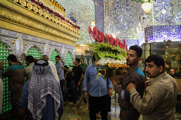 مراسم گلآرایی حرم امیرالمومنین(ع) برگزار شد