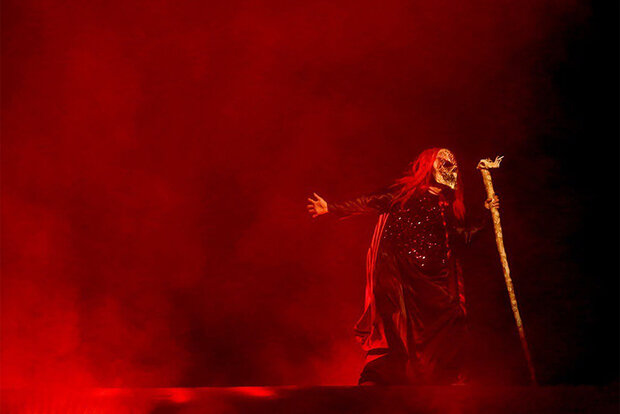 مخاطب در «روشنای شب تار» غوطهور میشود/ عرض احترام به امیر(ع)