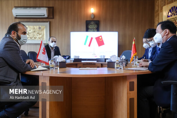 Çin'in Tahran Büyükelçisi Mehr’i ziyaret etti