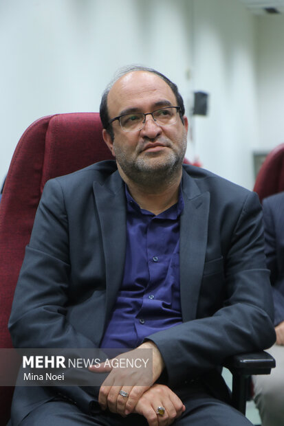 مراسم تکریم و معارفه مدیرکل کتابخانه های عمومی استان آذربایجان شرقی
