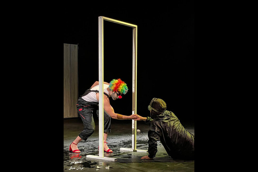 برای اجرا در سالن خصوصی با واقعیتها کنار بیایید/ رنج مردان جنگی