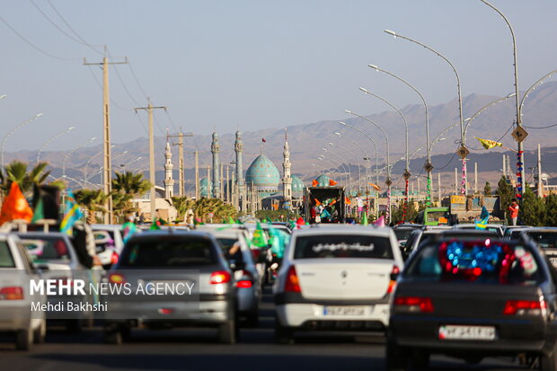 راهپیمایی خودرویی در حمایت از حمله به اسراییل در قم برگزار شد