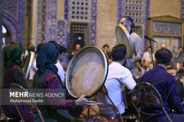 شب شعر و موسیقی به مناسبت عید غدیر خم در اردبیل