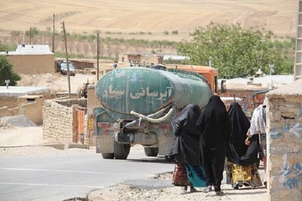 ۱۰ درصد وجوه دریافتی از مشترکان صرف اصلاح شبکه آب روستایی می‌شود