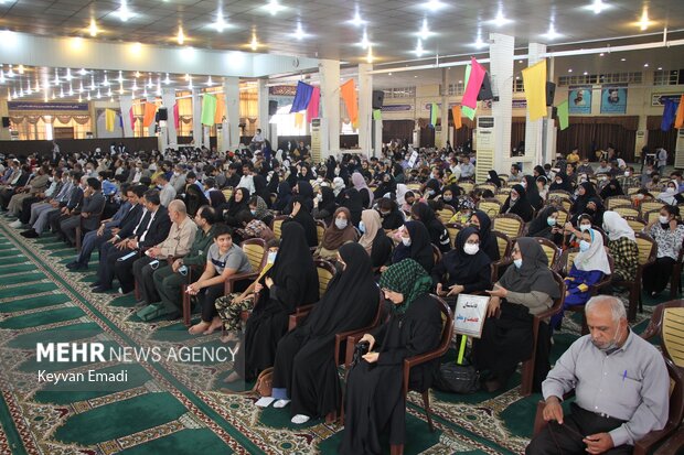 جشن عمامه گذاری طلاب در مصلی بوشهر برگزار شد