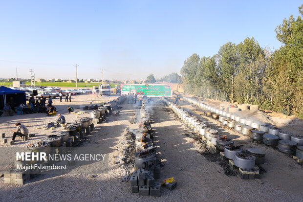 طبخ غذای نذری عید غدیر در ارسنجان طبخ غذای نذری عید غدیر در ارسنجان