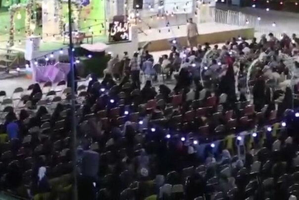 ۷۰ حافظ کل قرآن کریم در جهرم تجلیل شدند ۷۰ حافظ کل قرآن کریم در جهرم تجلیل شدند