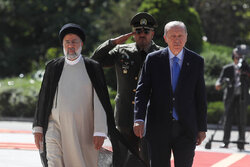 مراسم استقبال الرئيس التركي في العاصمة الإيرانية طهران