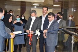 افتتاح اولین نمایشگاه دائمی آثار مددجویان در ۴ ایستگاه متروی مشهد