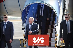 Putin’in uçağı Tahran’a indi