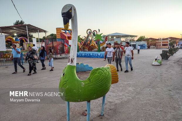 جایی شبیه خانه ارواح